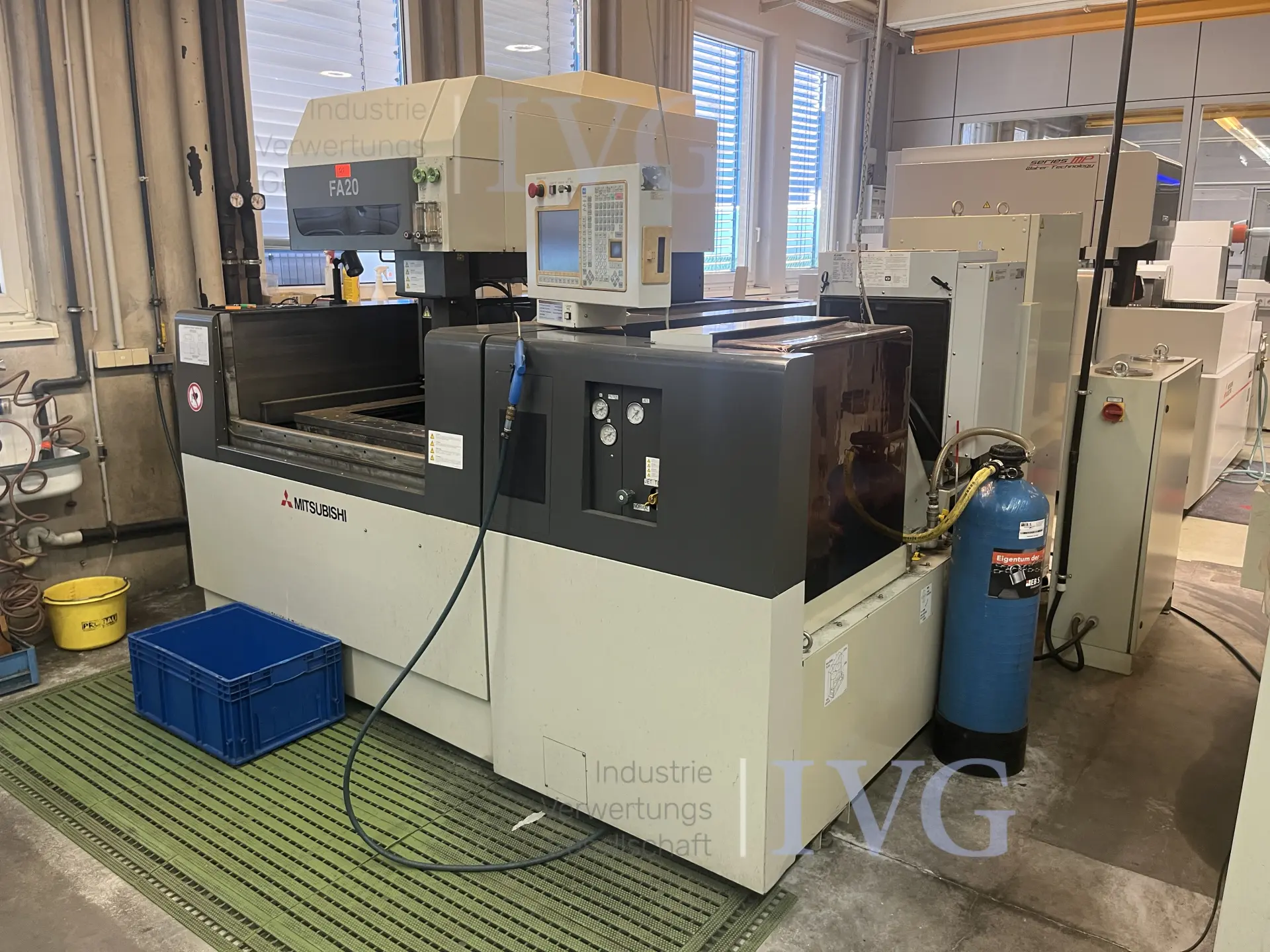 Drahterodiermaschine MITSUBISHI FA20